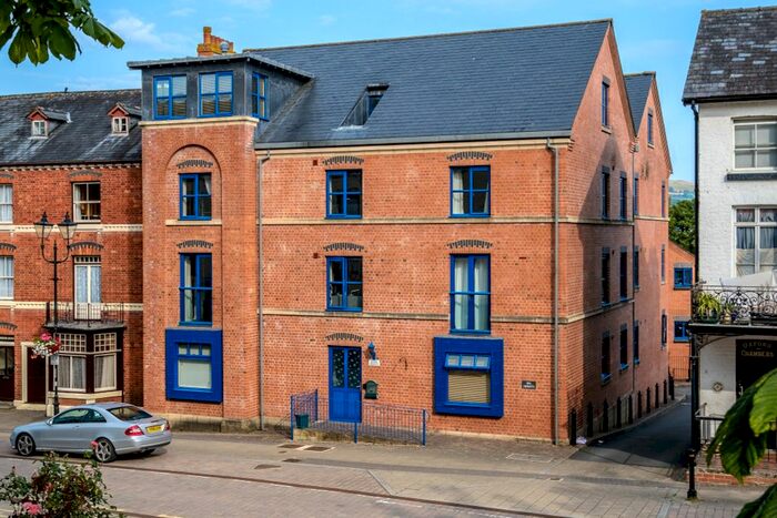 2 Bedroom Flat To Rent In Spa Heights, Llandrindod Wells, LD1