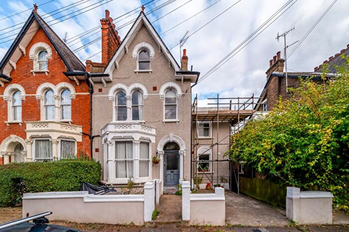 1 Bedroom Flat For Sale In Embleton Road, SE13