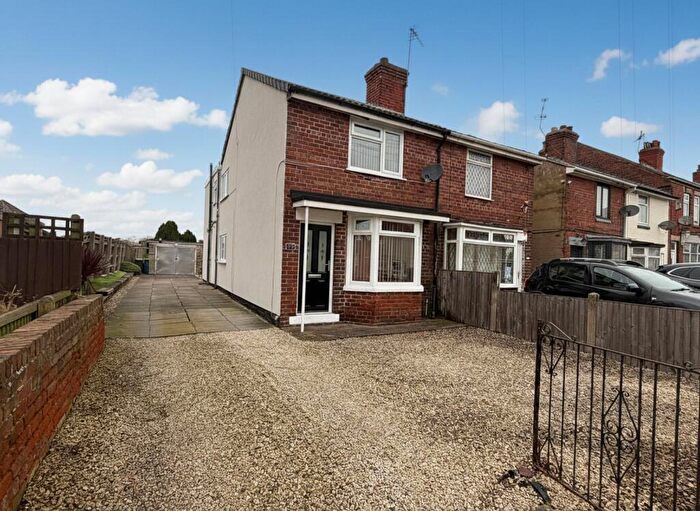 3 Bedroom Semi-Detached House For Sale In Gateford Road, Worksop, S81