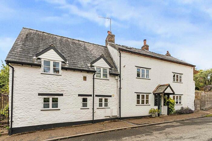 4 Bedroom Detached House For Sale In Main Street, Badby, Daventry, NN11