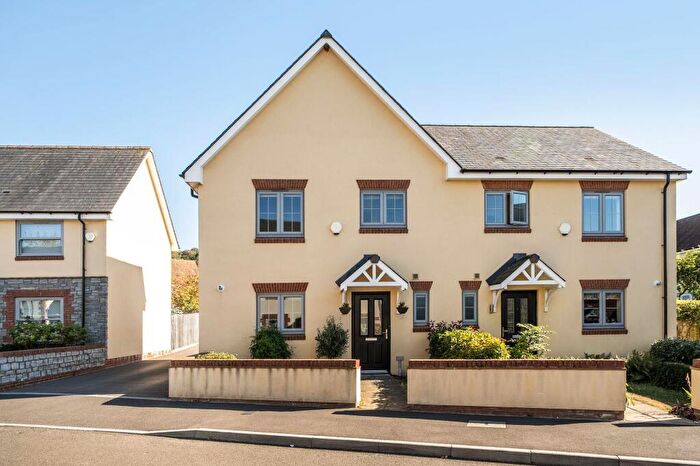 3 Bedroom Semi Detached House For Sale In Dabinett Drive, Sandford, BS25
