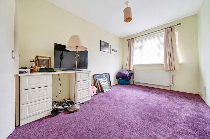 3 Bedroom End Of Terrace House For Sale In Downview Road, Yapton, Arundel, BN18