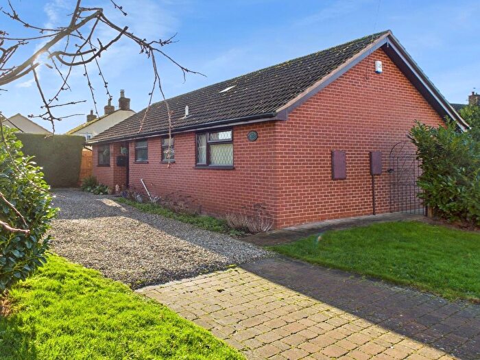 3 Bedroom Bungalow For Sale In Ellsdon, Kempsey, Worcester, WR5