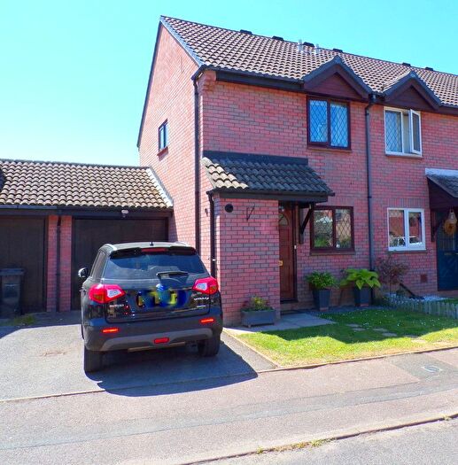 2 Bedroom Semi Detached House To Rent In Cucklington Gardens, Bournemouth, BH9