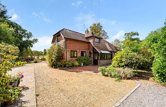 3 Bedroom Detached House For Sale In West Wellow, Romsey, SO51