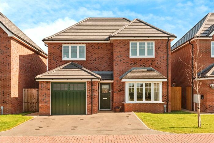 4 Bedroom Detached House For Sale In Starling Place, Catterall, Preston, Lancashire, PR3