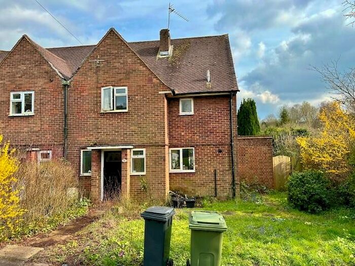4 Bedroom Semi-Detached House To Rent In Wavell Way, Winchester, SO22