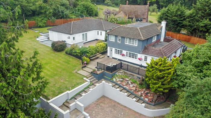 5 Bedroom Detached House For Sale In Shellbank Lane, Bean, Dartford, DA2