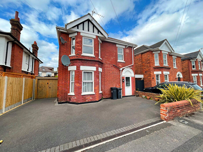 2 Bedroom Flat To Rent In Orcheston Road, Bournemouth, BH8