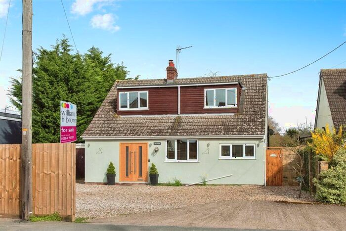 3 Bedroom Detached House For Sale In Woolpit Road, Norton, Bury St. Edmunds, IP31