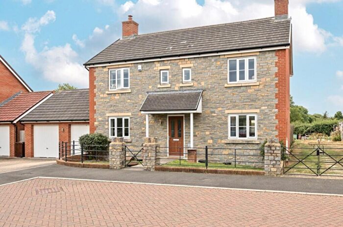 4 Bedroom Detached House For Sale In Apple Meadow, Baltonsborough, Baltonsborough, BA6