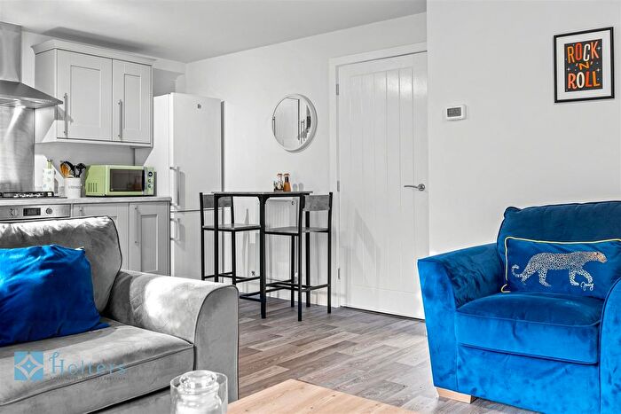1 Bedroom Flat For Sale In Raglan Place, Ludlow, SY8