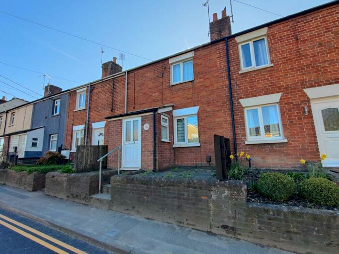 2 Bedroom House To Rent In Warminster Road, Westbury, BA13