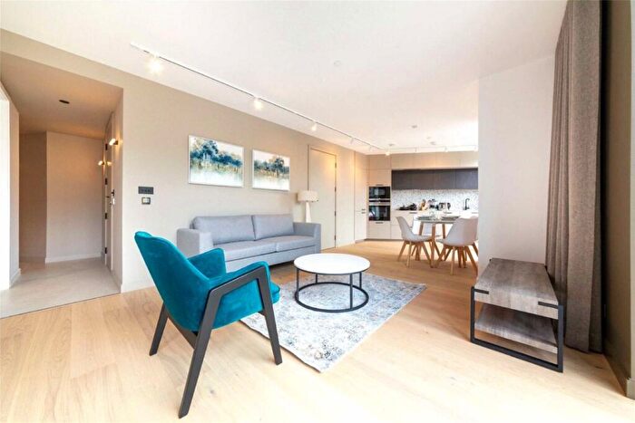 2 Bedroom Flat For Sale In Harrow Road, North Kensington, NW10