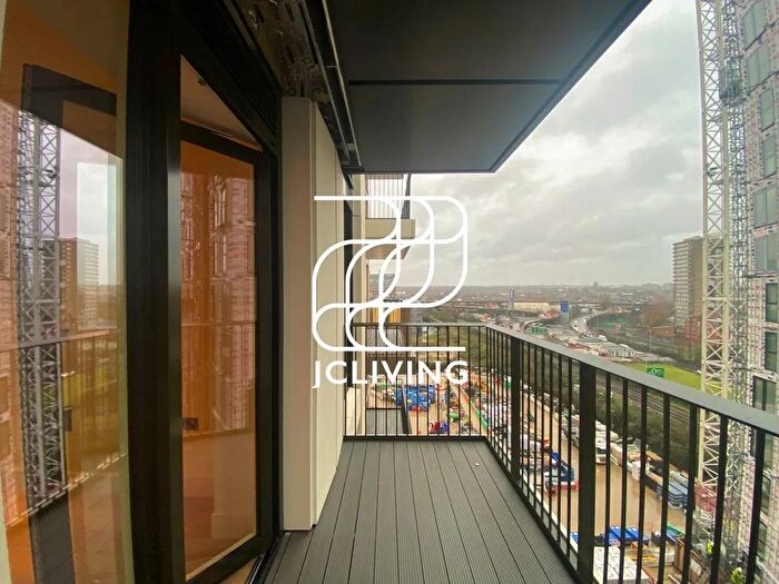 1 Bedroom Flat To Rent In London, W12