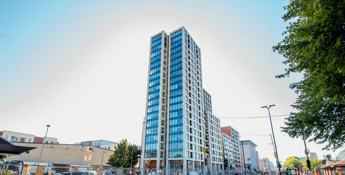 2 Bedroom Flat To Rent In The Gateway, , Trafford Rd, Manchester, Salford, M5