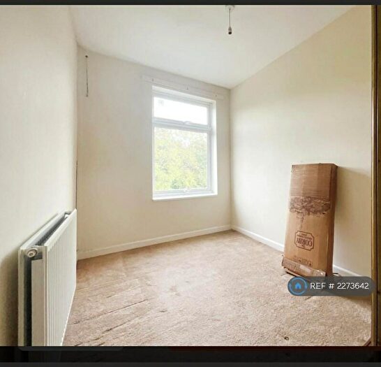 3 Bedroom Terraced House To Rent In Coppice Road, Highfields, Doncaster, DN6