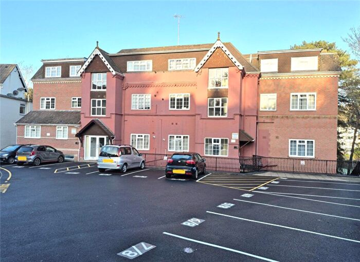 2 Bedroom Apartment For Sale In Bradburne Road, Bournemouth, Dorset, BH2