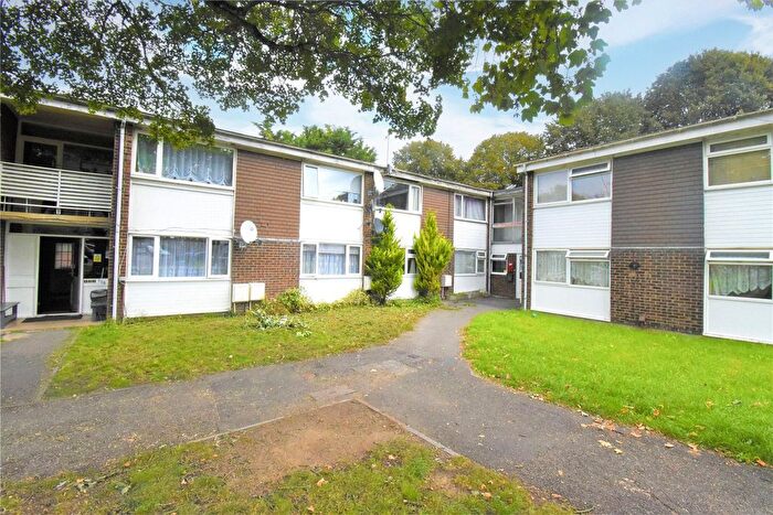 1 Bedroom Flat To Rent In Chester Street, Reading, Berkshire, RG30