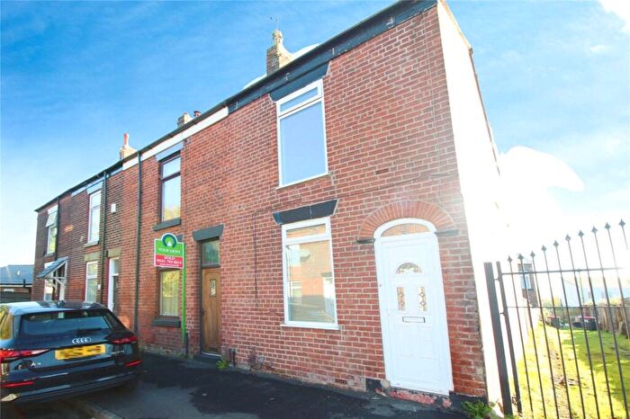2 Bedroom End Of Terrace House To Rent In Russell Street, Little Hulton, Manchester, Greater Manchester, M38
