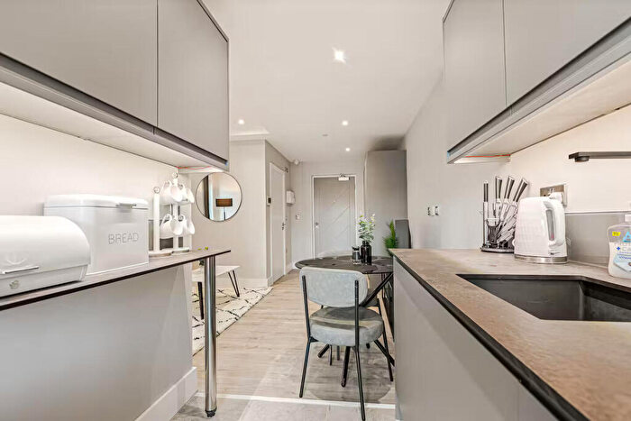 1 Bedroom Flat For Sale In Winifred Street, Leicester, LE2