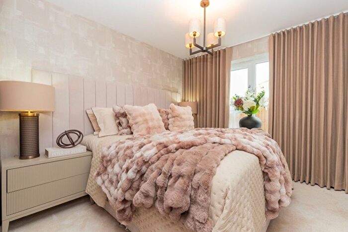 2 Bedroom Flat For Sale In Academy Square, Maxwellton Road, Paisley, PA1