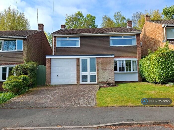 3 Bedroom Detached House To Rent In Orchard Way, Rugby, CV23