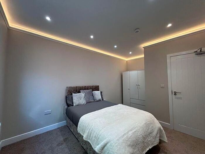 1 Bedroom Semi-Detached House To Rent In Noel Street, Nottingham, NG7