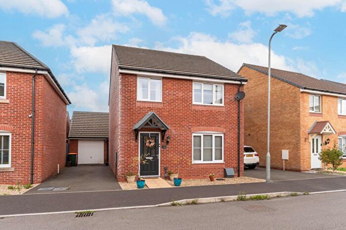 4 Bedroom Detached House For Sale In Hurricane Way, Rogerstone, NP10