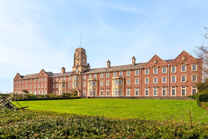 2 Bedroom Flat For Sale In College Road, Caerleon, Caerleon, NP18