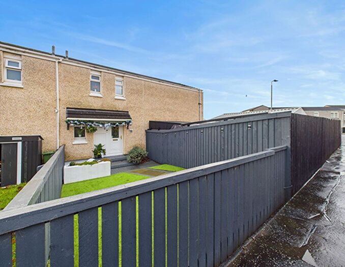 4 Bedroom Semi-Detached House For Sale In Michael Terrace, Chapelhall, ML6