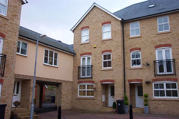 3 Bedroom Town House To Rent In Durand Lane, Dunmow, CM6