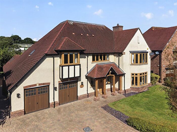 5 Bedroom Detached House For Sale In Mill Green Grove, Mill Green, Little Aston Border, WS9