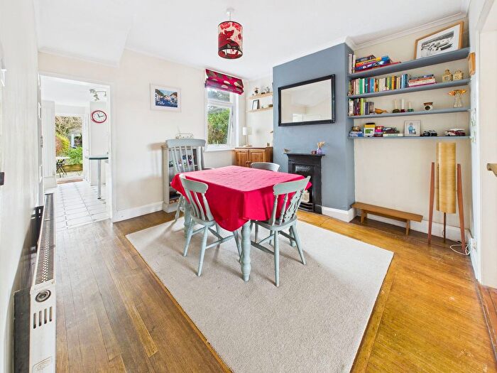 4 Bedroom End Of Terrace House For Sale In Cross Road, Southwick, BN42