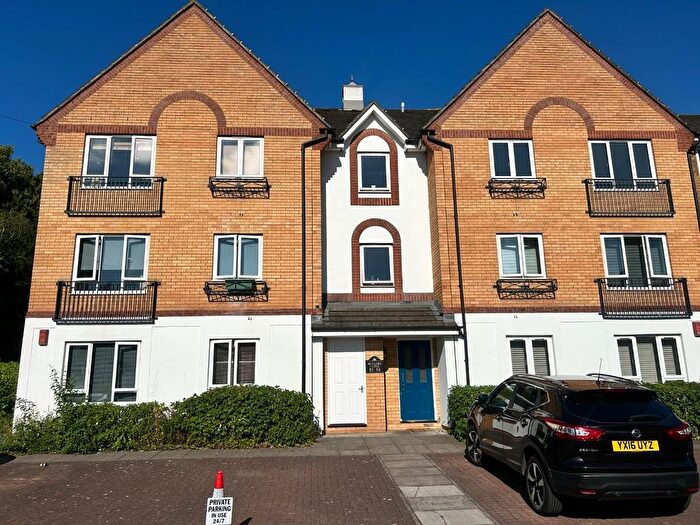 1 Bedroom Flat For Sale In Butlers Close, Bristol, BS5