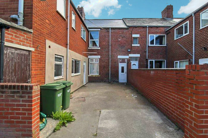 2 Bedroom Flat To Rent In Gordon Terrace, Bedlington, NE22