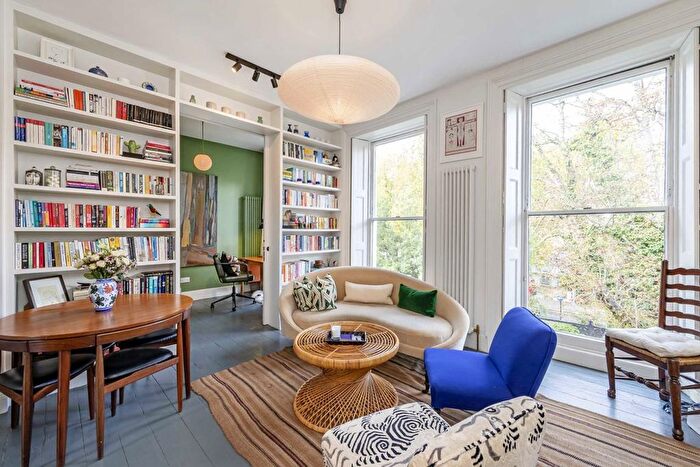 1 Bedroom Flat To Rent In Holland Park Avenue, Notting Hill, W11