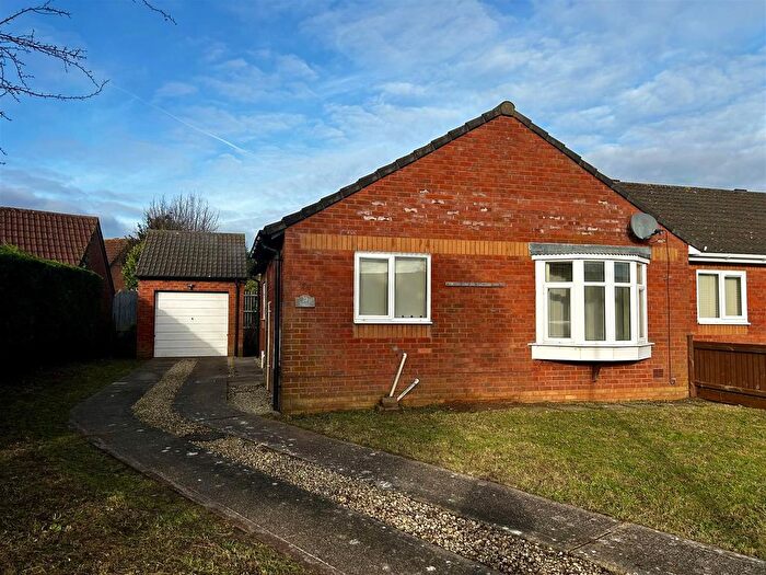 2 Bedroom Semi-Detached Bungalow To Rent In Sunnycroft, Portskewett, NP26