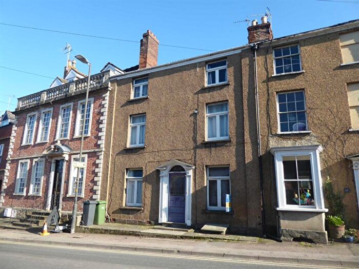 1 Bedroom Flat To Rent In Woodmancote, Dursley, GL11