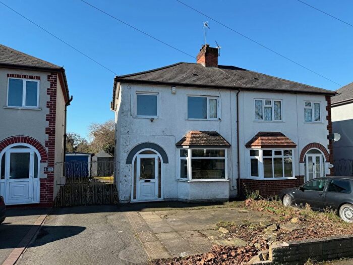 3 Bedroom Semi-Detached House For Sale In Marsh Lane, Wolverhampton, WV10