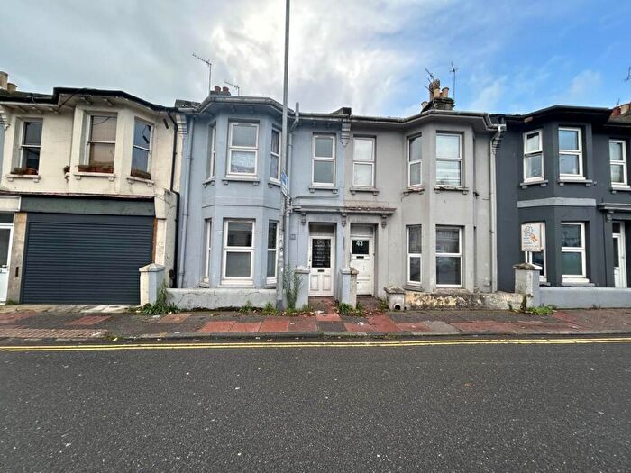 5 Bedroom Terraced House To Rent In Beaconsfield Road, Brighton, East Sussex, BN1