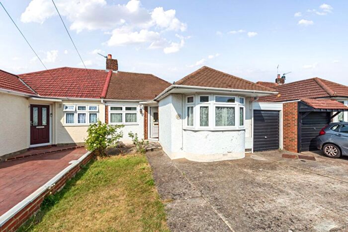 2 Bedroom Semi-Detached Bungalow For Sale In Harefield Road, Sidcup, DA14