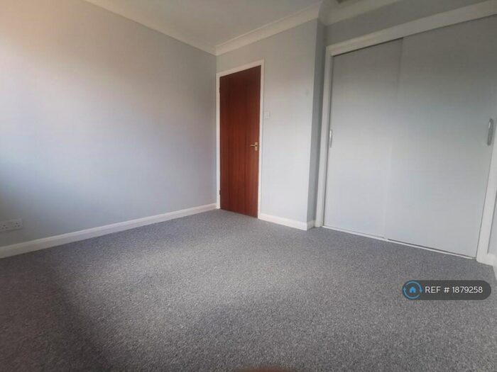 2 Bedroom Terraced House To Rent In Smewin Court, High Wycombe, HP11