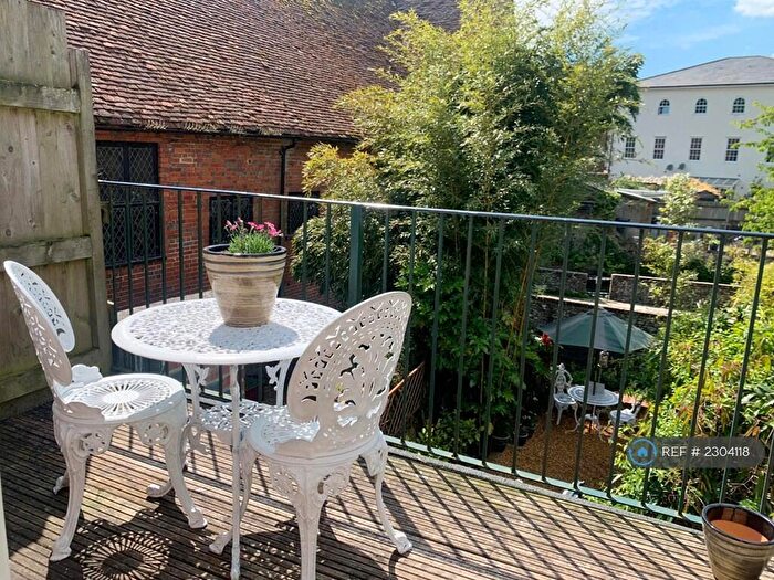 2 Bedroom End Of Terrace House To Rent In Water Lane, Winchester, SO23