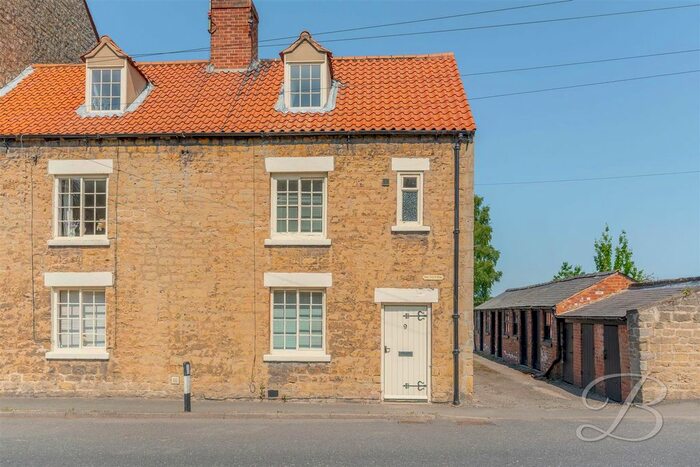 3 Bedroom End Of Terrace House For Sale In Maltkiln Row, Cuckney, Mansfield, NG20