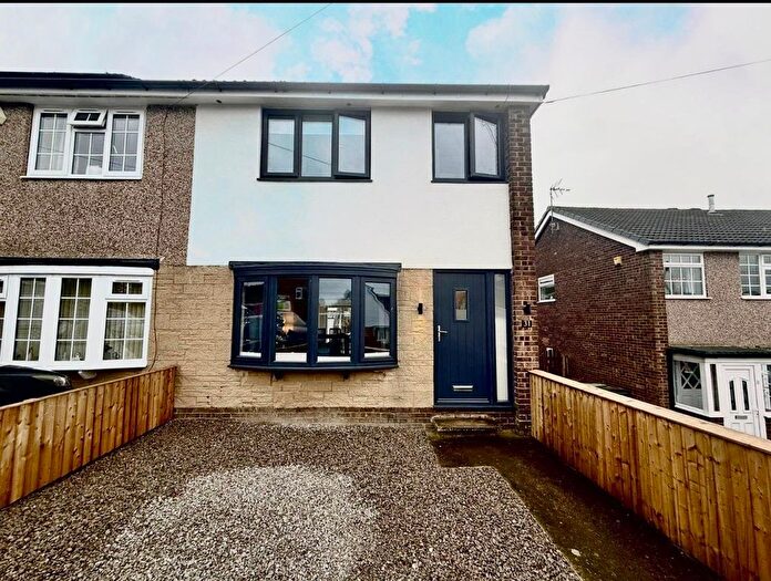 3 Bedroom Semi Detached House To Rent In Woodlea Road, Yeadon, Leeds, West Yorkshire, LS19