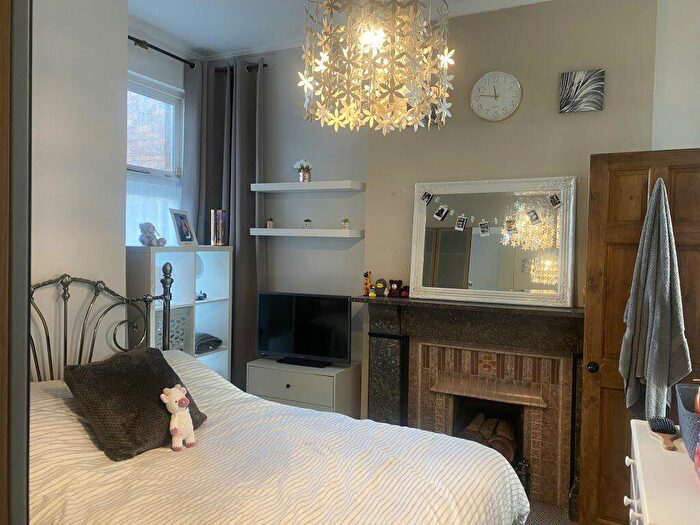 6 Bedroom House To Rent In Student Property With En-suits, DE22