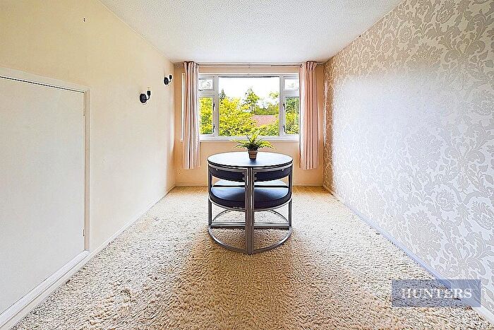 1 Bedroom Flat To Rent In Cameron House, Lyndhurst Road, SP5