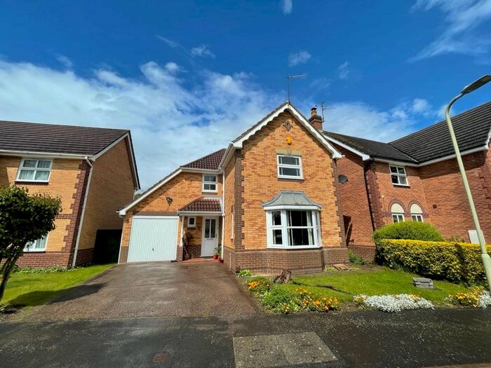 4 Bedroom Detached House To Rent In Oakley Drive, Loughborough, LE11