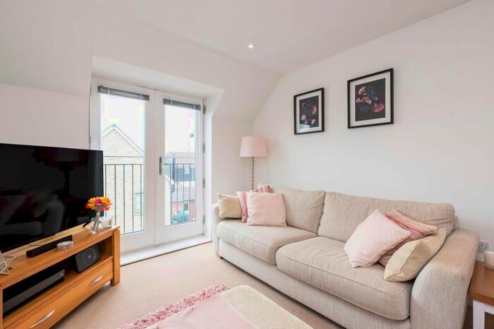 2 Bedroom Flat For Sale In New Caravan Site, Salisbury Road, Shaftesbury, SP7